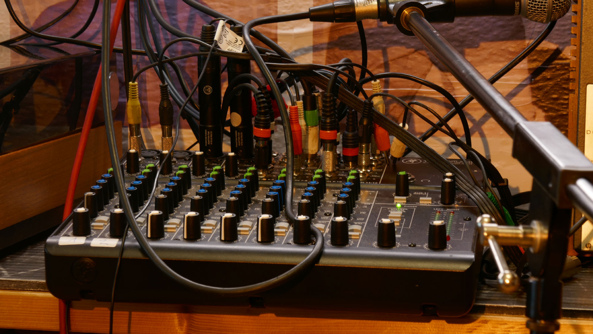 2023-07-19 Abspielen der Aufnahme vom 18.7. 'sand' auf 2 Spieluhren mit Tape (Audio)